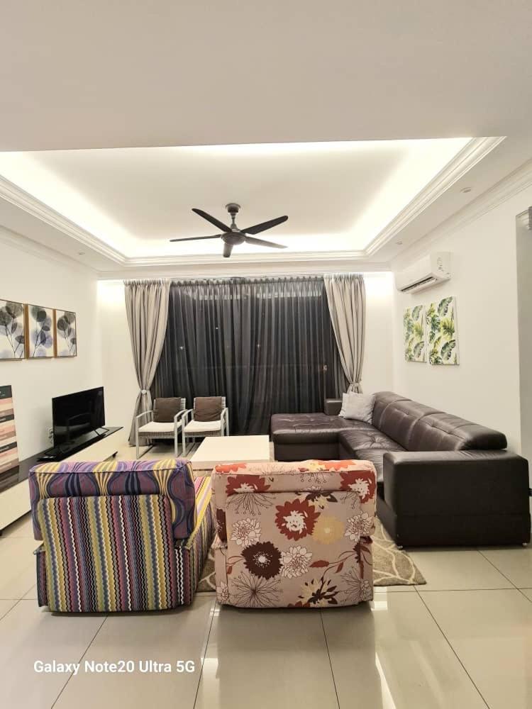Aiera Homestay @ Meru Casa Kayangan Ipoh Exteriör bild