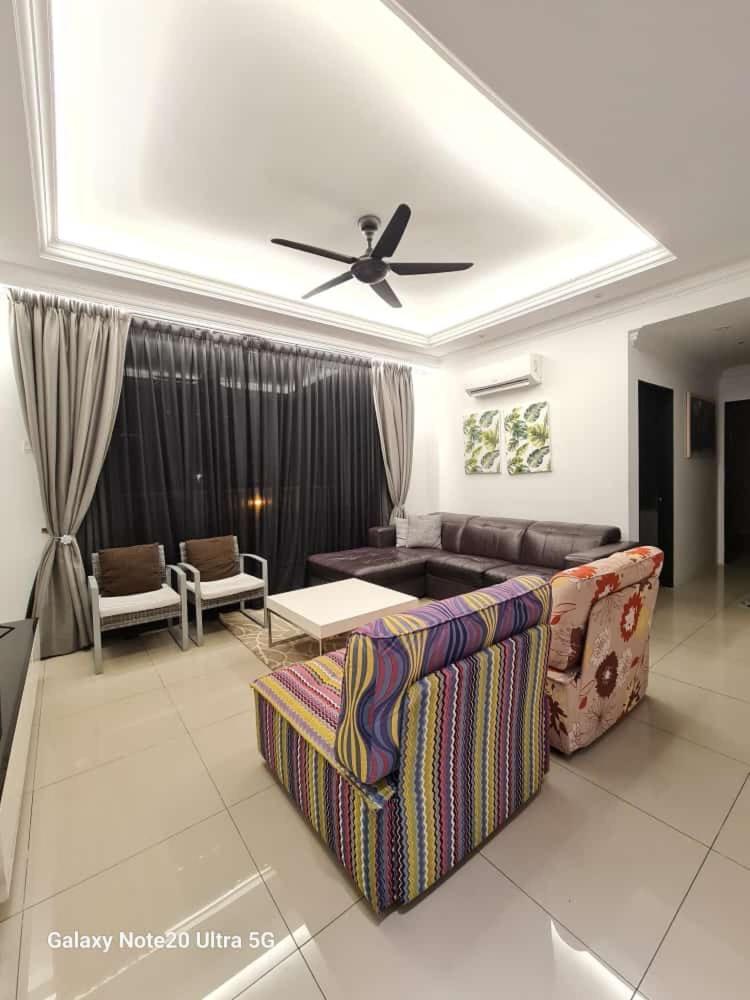 Aiera Homestay @ Meru Casa Kayangan Ipoh Exteriör bild
